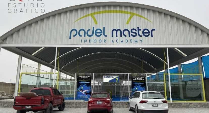 NUEVO Padel Master Indoor Metepec padel courts