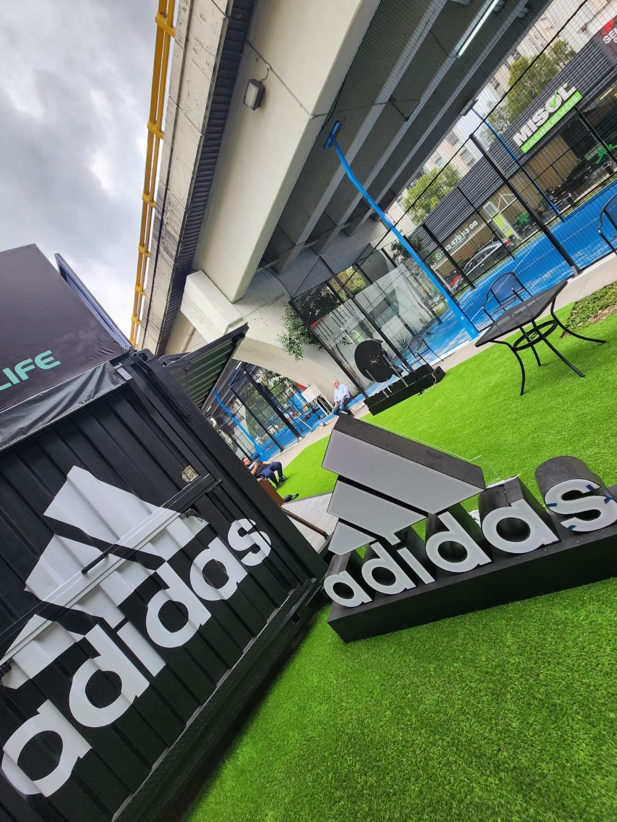 PADEL LIFE CHURUBUSCO padel courts