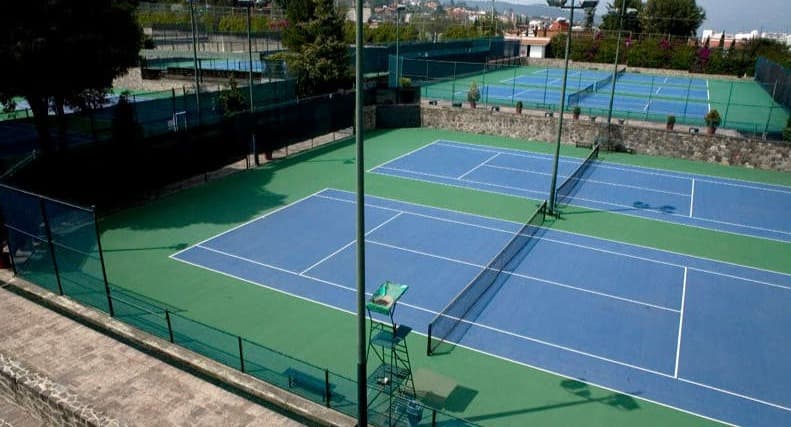 Club El Yaqui padel courts