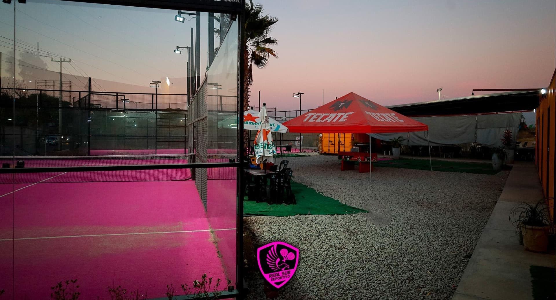 Real Sur Deportivo padel courts