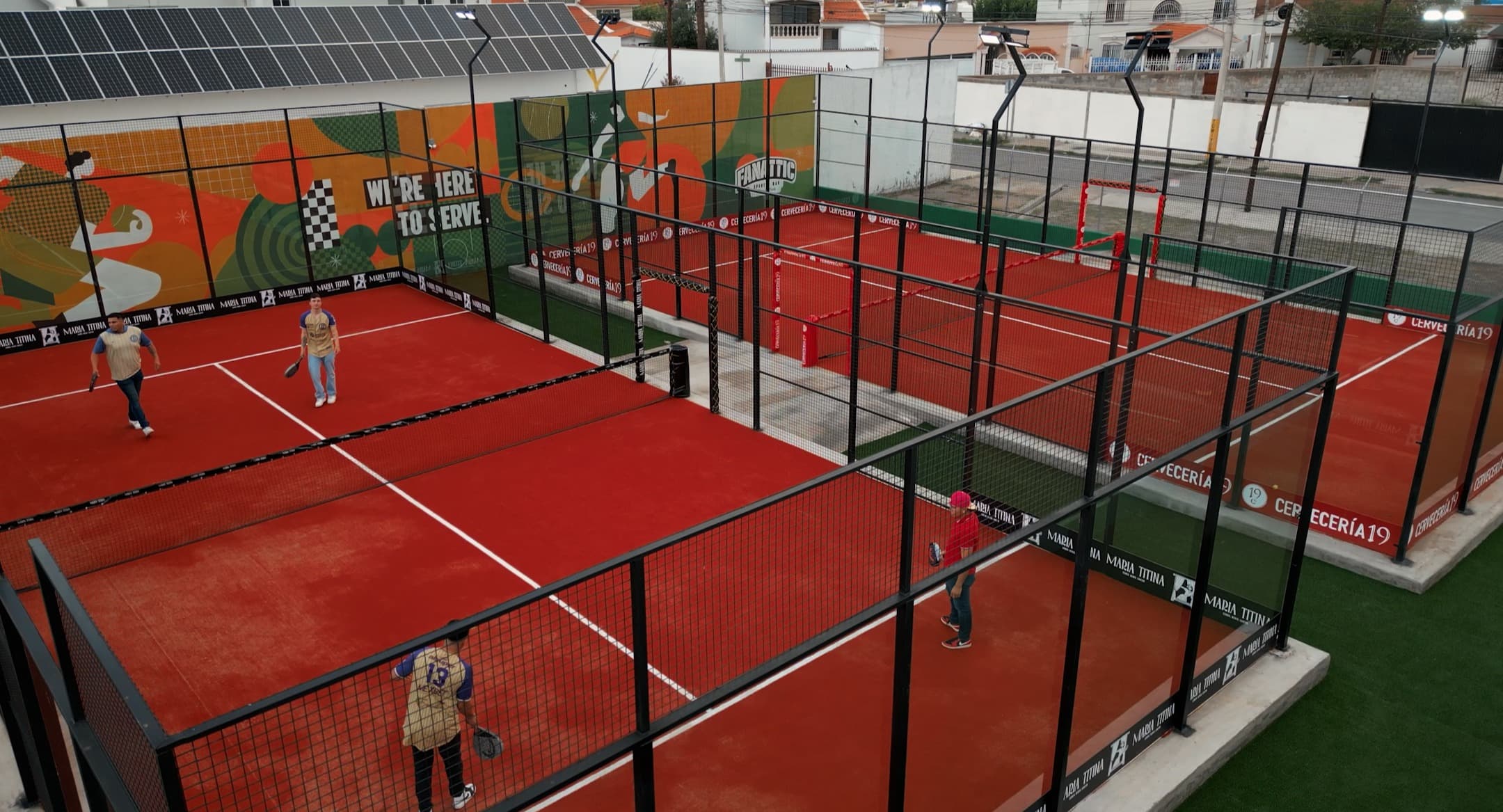 Fanattic padel courts