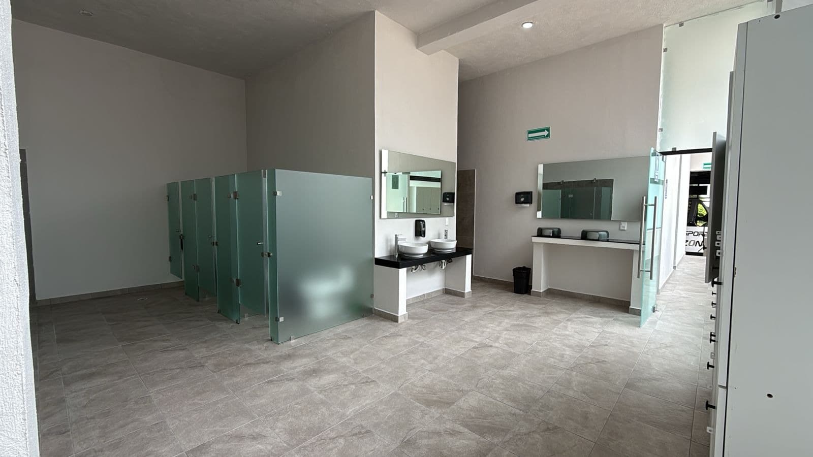 BLACK PADEL IRAPUATO padel courts