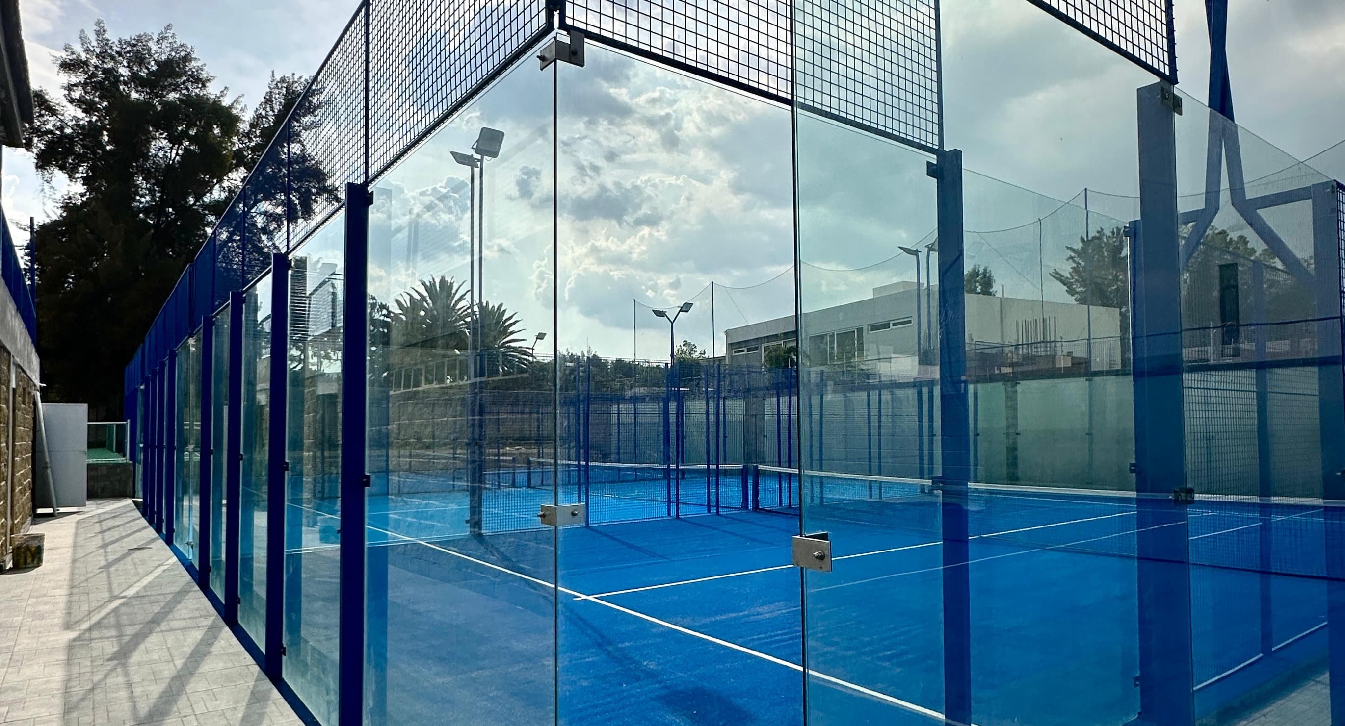 We Padel Club Zapopan padel courts